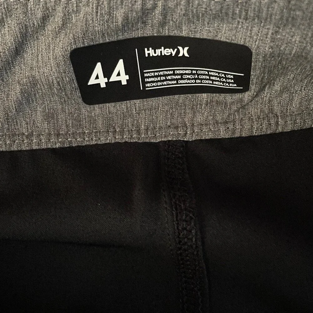 New Hurley Phantom Oao Solid Bermuda Trunks Shorts Mens Size 44 Black Swim NWT